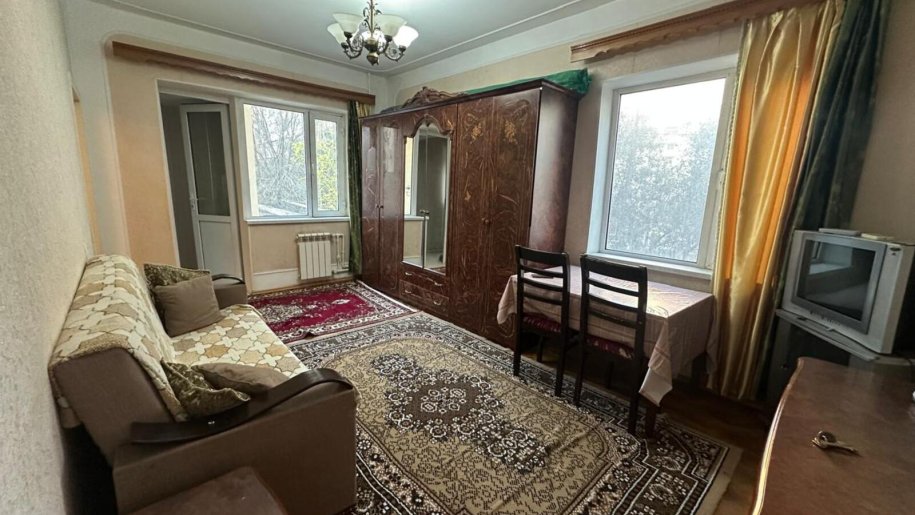 Kirayə verilir 2 otaqlı köhnə tikili, 45 m², Elmlər Akademiyası m.-2