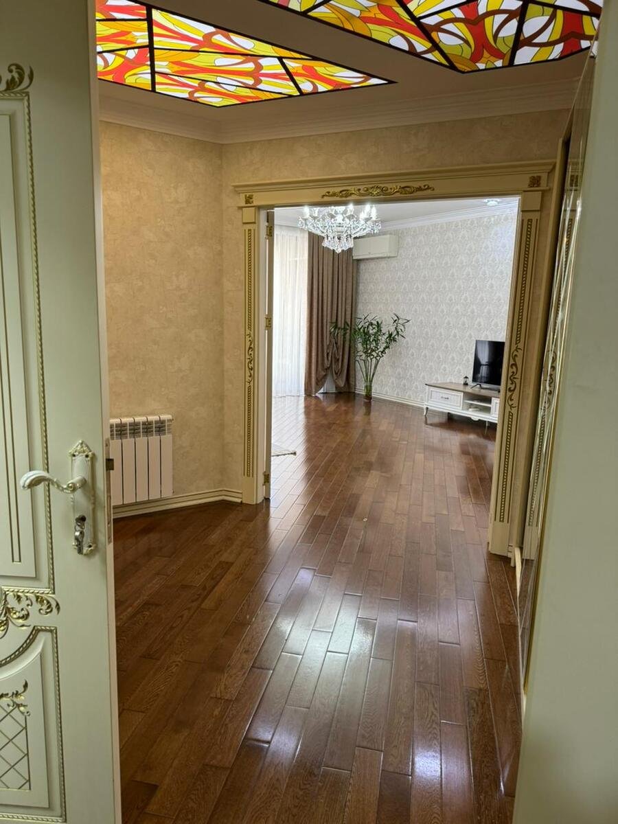 Kirayə verilir 3 otaqlı yeni tikili, 140 m², Həzi Aslanov m.-6