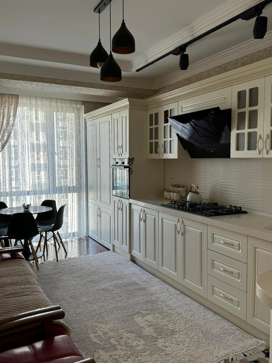 Kirayə verilir 3 otaqlı yeni tikili, 140 m², Həzi Aslanov m.-8