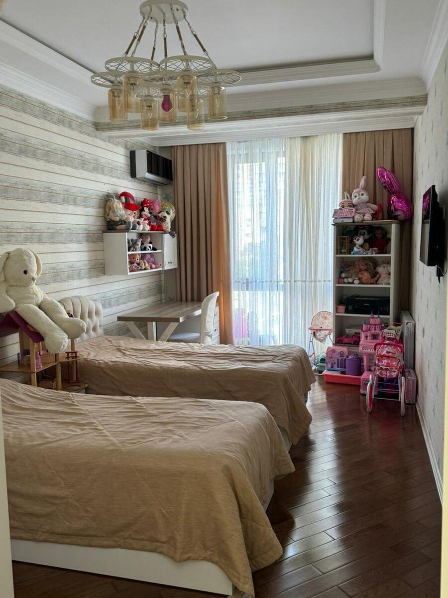 Kirayə verilir 3 otaqlı yeni tikili, 140 m², Həzi Aslanov m.-9