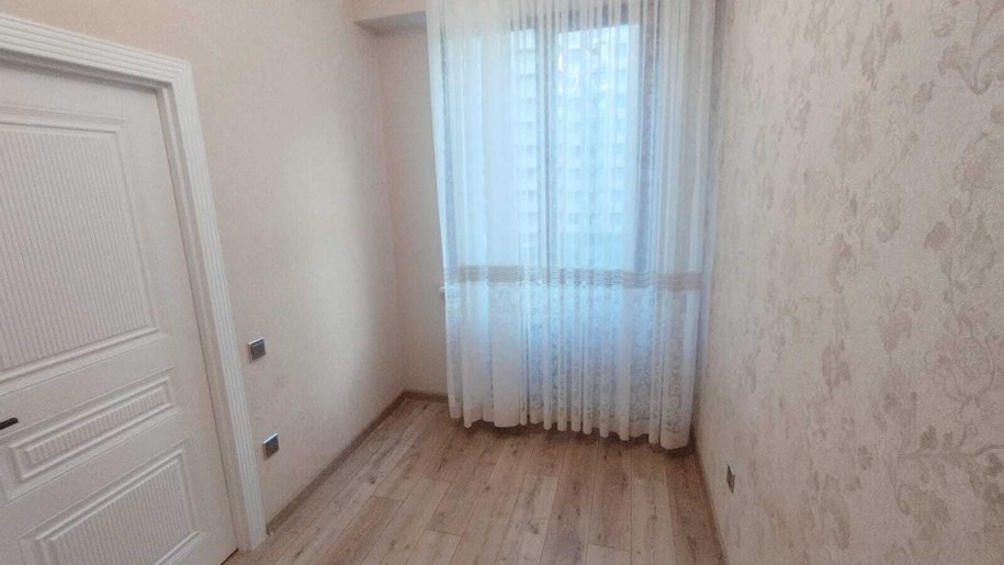 Satılır 3 otaqlı yeni tikili, 60 m², Qara Qarayev m.-3