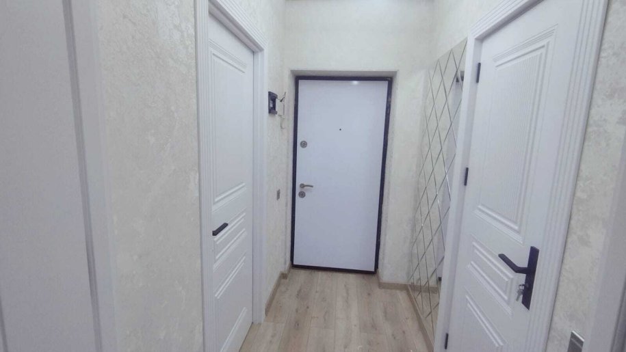 Satılır 3 otaqlı yeni tikili, 60 m², Qara Qarayev m.-11