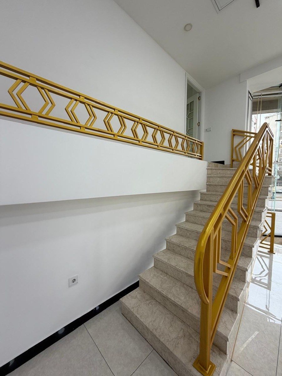 385 kv.m. obyekt icarəyə verilir, Gənclik m.-8