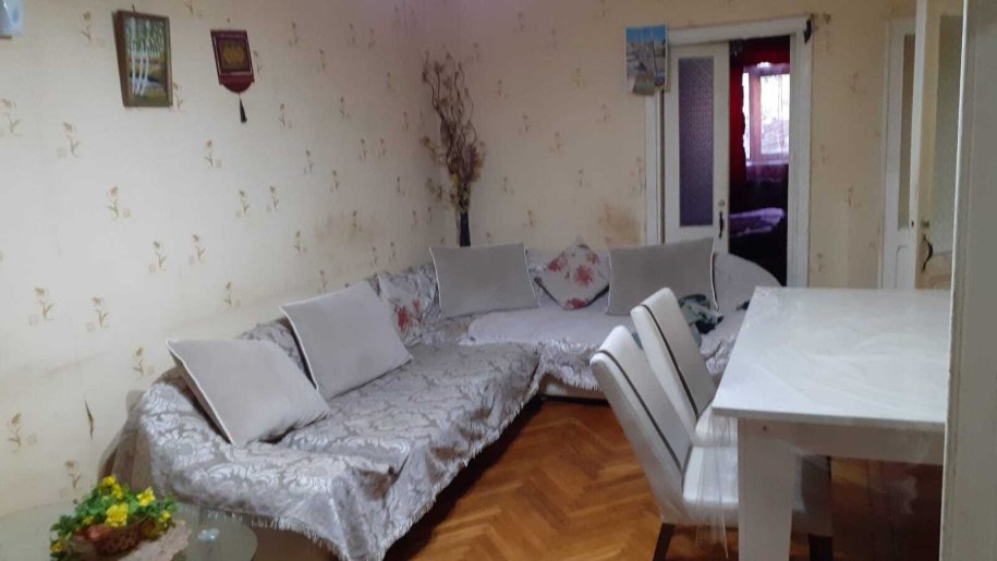 Kirayə verilir 3 otaqlı köhnə tikili, 75 m², Azadlıq Prospekti m.-7