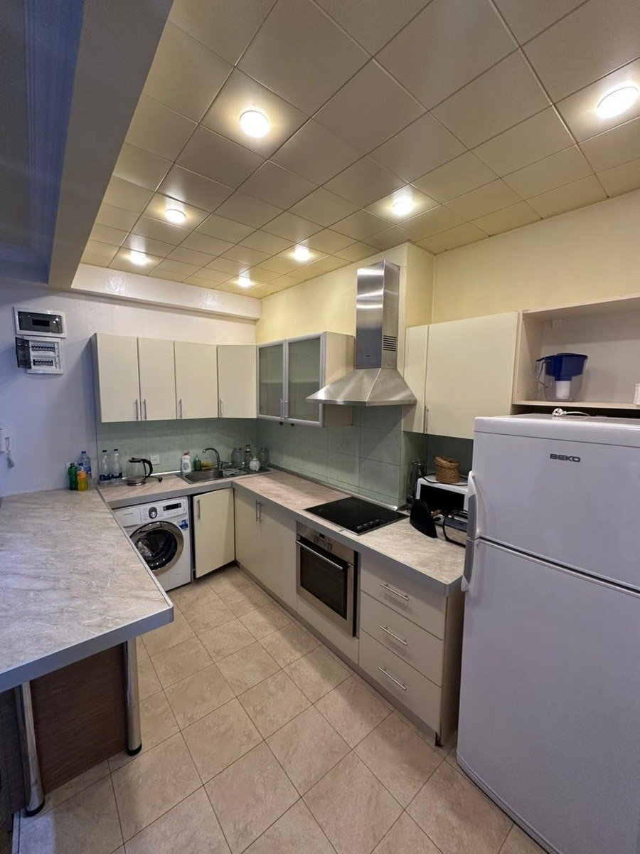 Kirayə verilir 3 otaqlı yeni tikili, 115 m², İçərişəhər m.-3