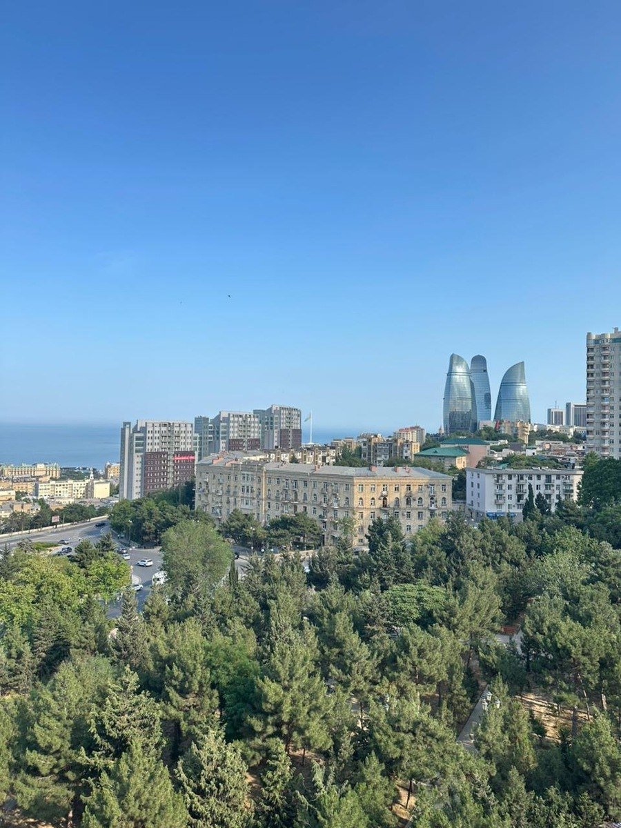 Kirayə verilir 3 otaqlı yeni tikili, 115 m², İçərişəhər m.-8