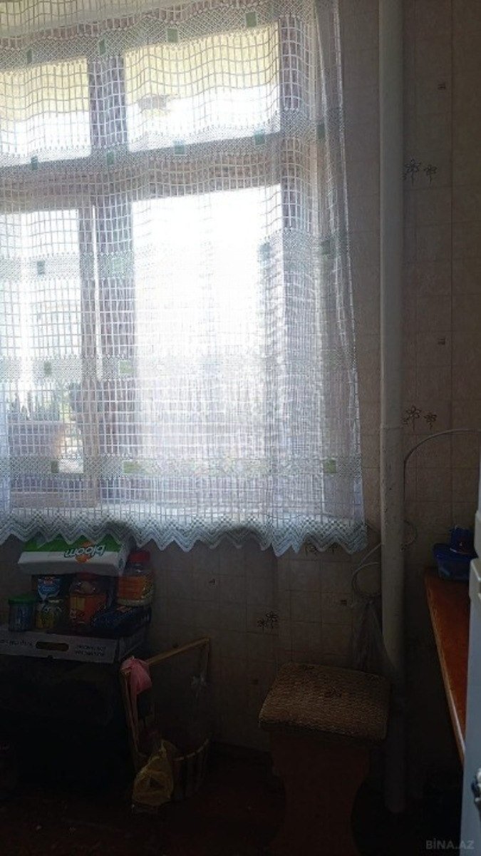Satılır 1 otaqlı köhnə tikili, 40 m², Bakıxanov (Razin)-3