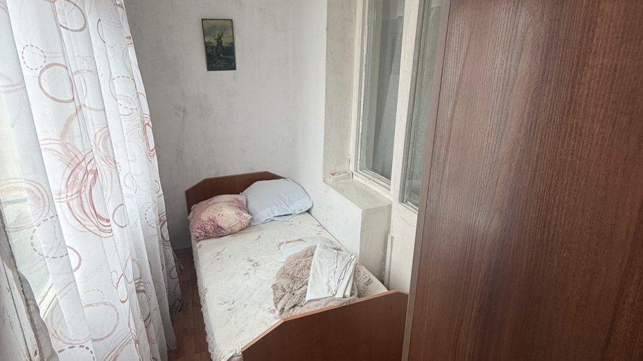 Satılır 1 otaqlı köhnə tikili, 33 m², Həzi Aslanov m.-8