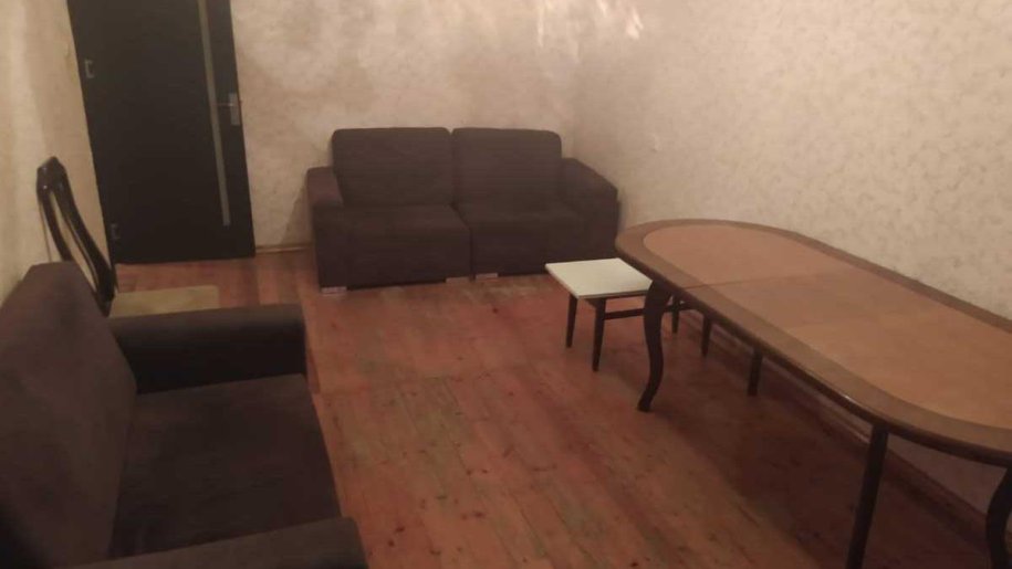 Satılır 3 otaqlı köhnə tikili, 70 m², Xalqlar dostluğu m.-1