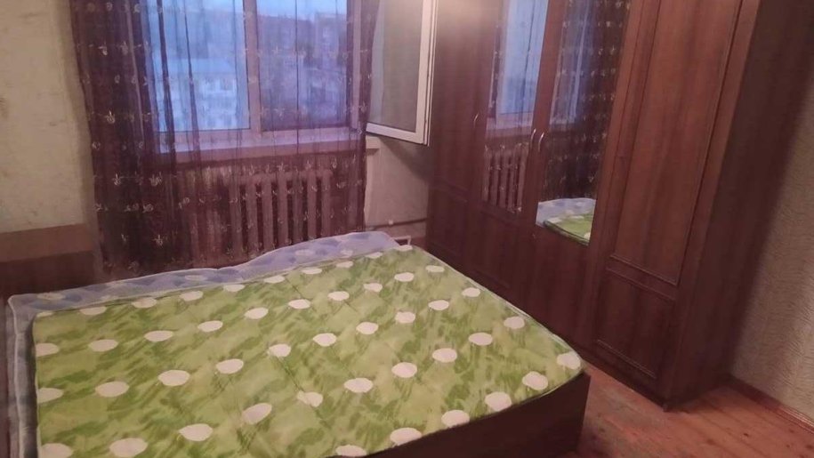 Satılır 3 otaqlı köhnə tikili, 70 m², Xalqlar dostluğu m.-7