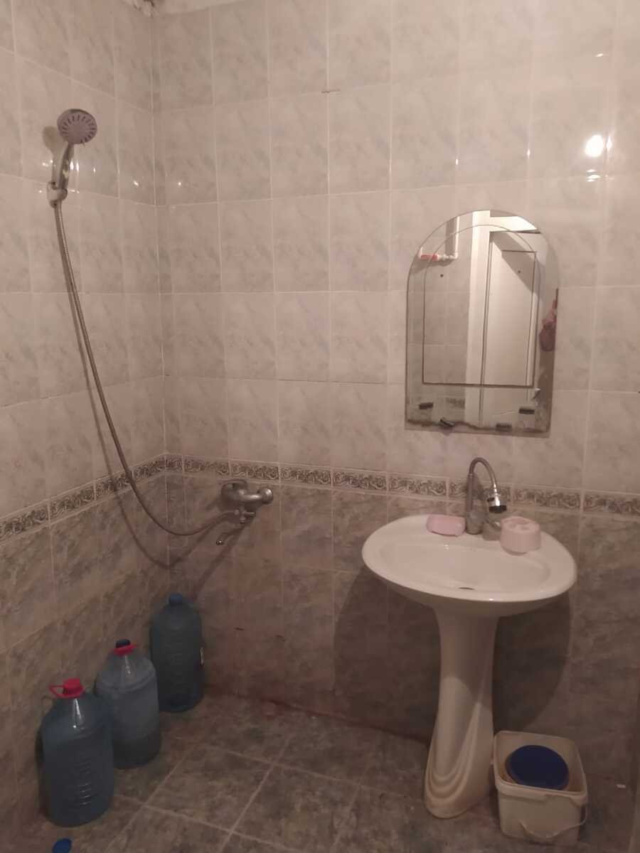Satılır 3 otaqlı köhnə tikili, 70 m², Xalqlar dostluğu m.-11