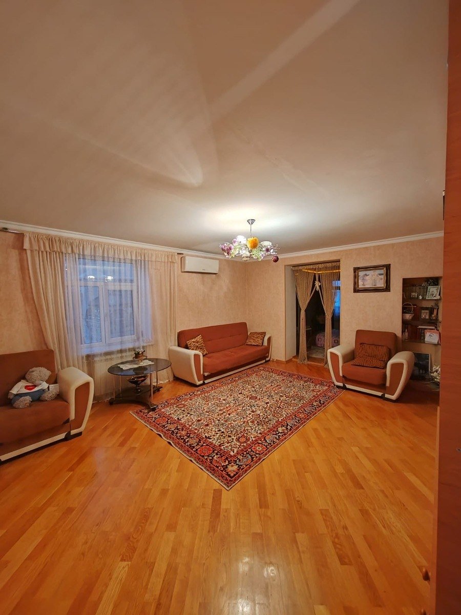 Satılır 2 otaqlı köhnə tikili, 61 m², Nizami m.-3